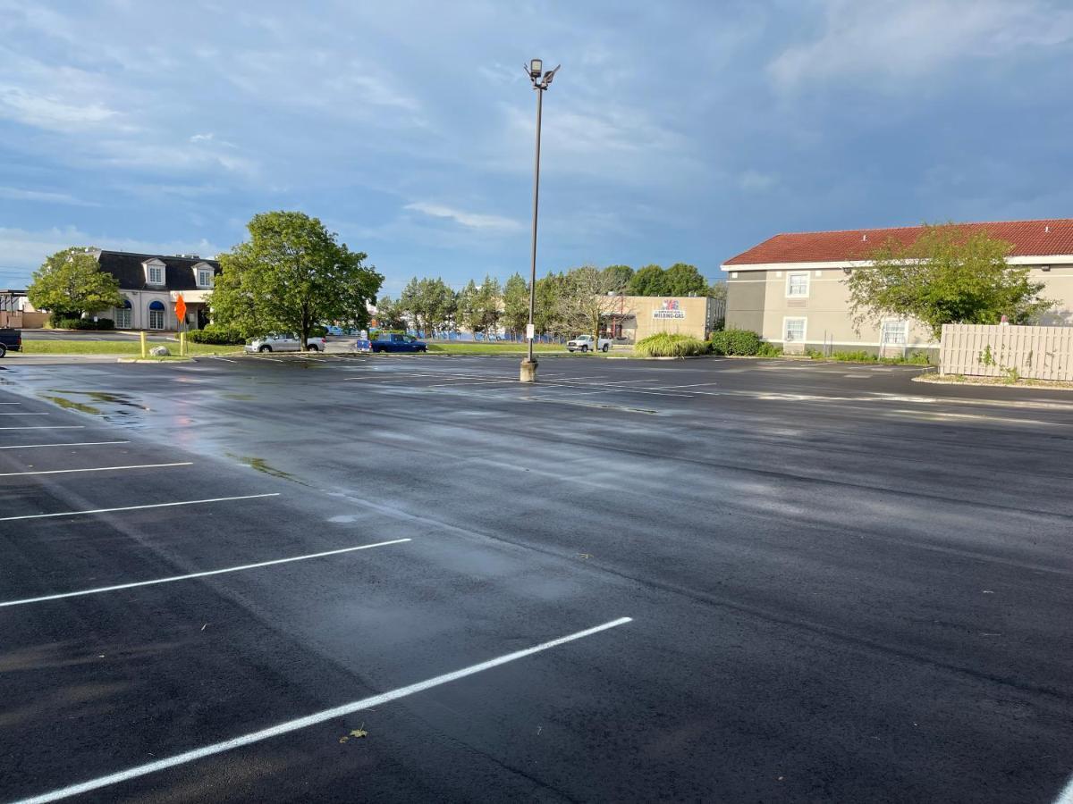 La Quinta Inn By Wyndham Indianapolis Airport Lynhurst Dış mekan fotoğraf