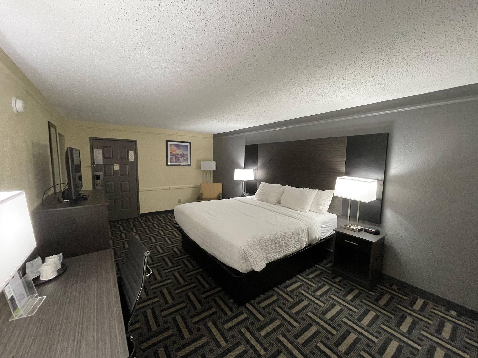 La Quinta Inn By Wyndham Indianapolis Airport Lynhurst Dış mekan fotoğraf