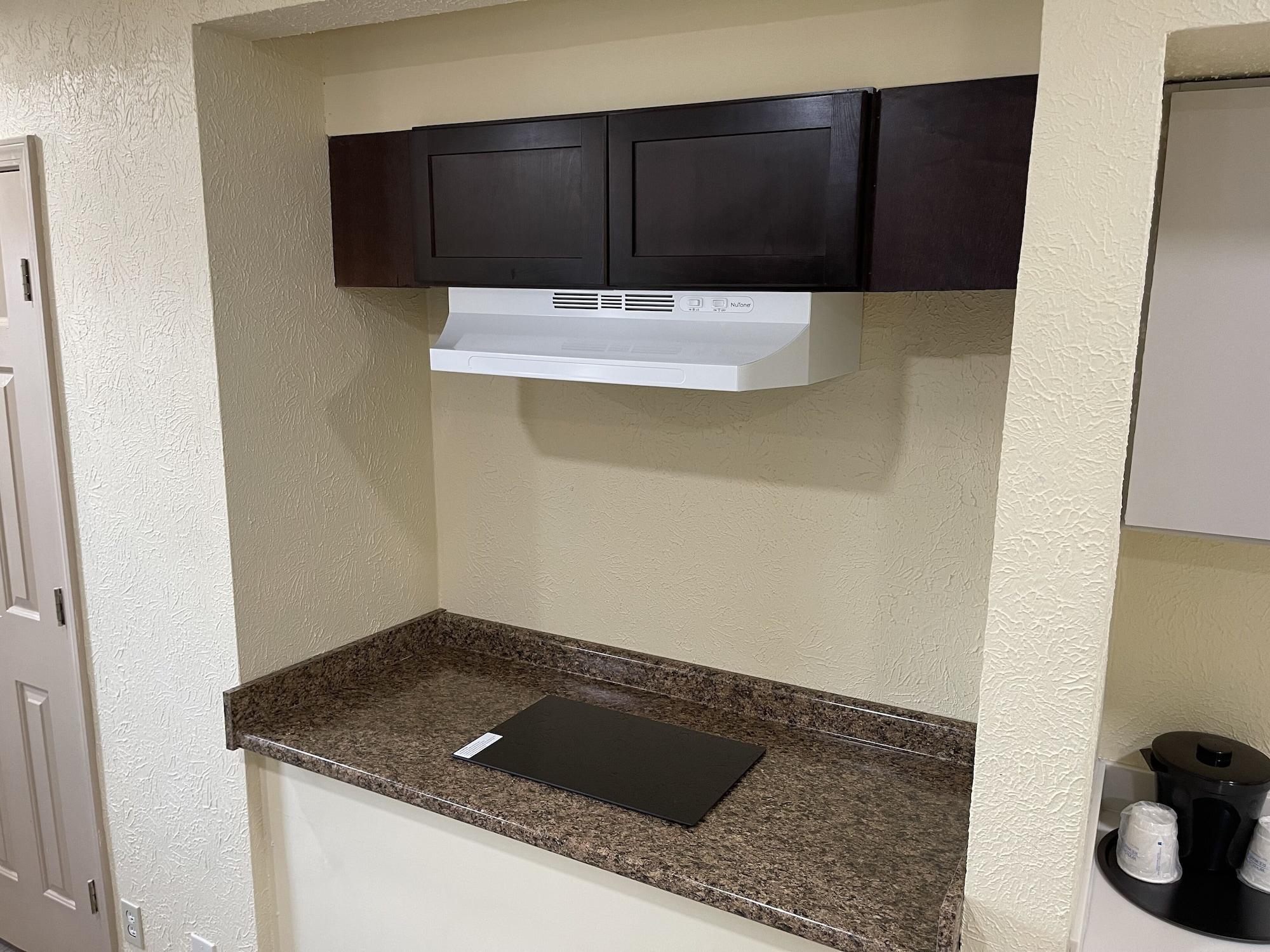 La Quinta Inn By Wyndham Indianapolis Airport Lynhurst Dış mekan fotoğraf
