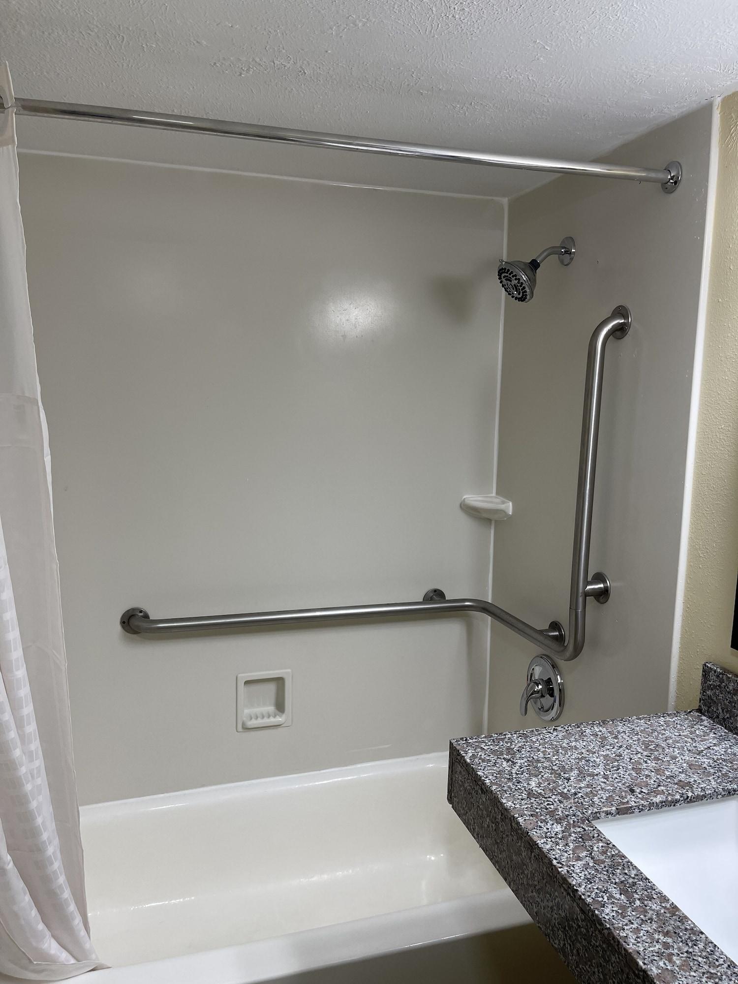 La Quinta Inn By Wyndham Indianapolis Airport Lynhurst Dış mekan fotoğraf